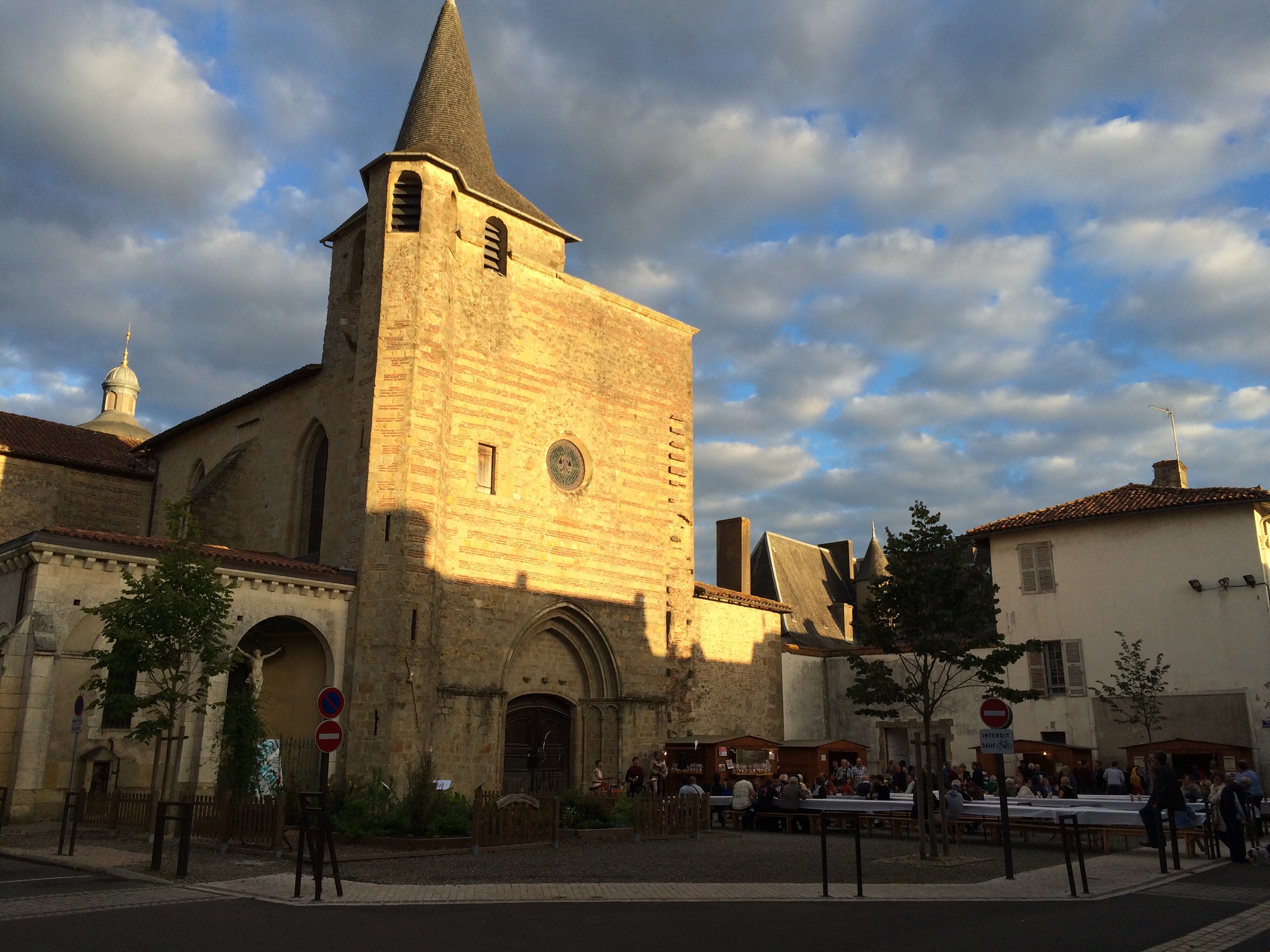 This image has an empty alt attribute; its file name is img_3072.jpg