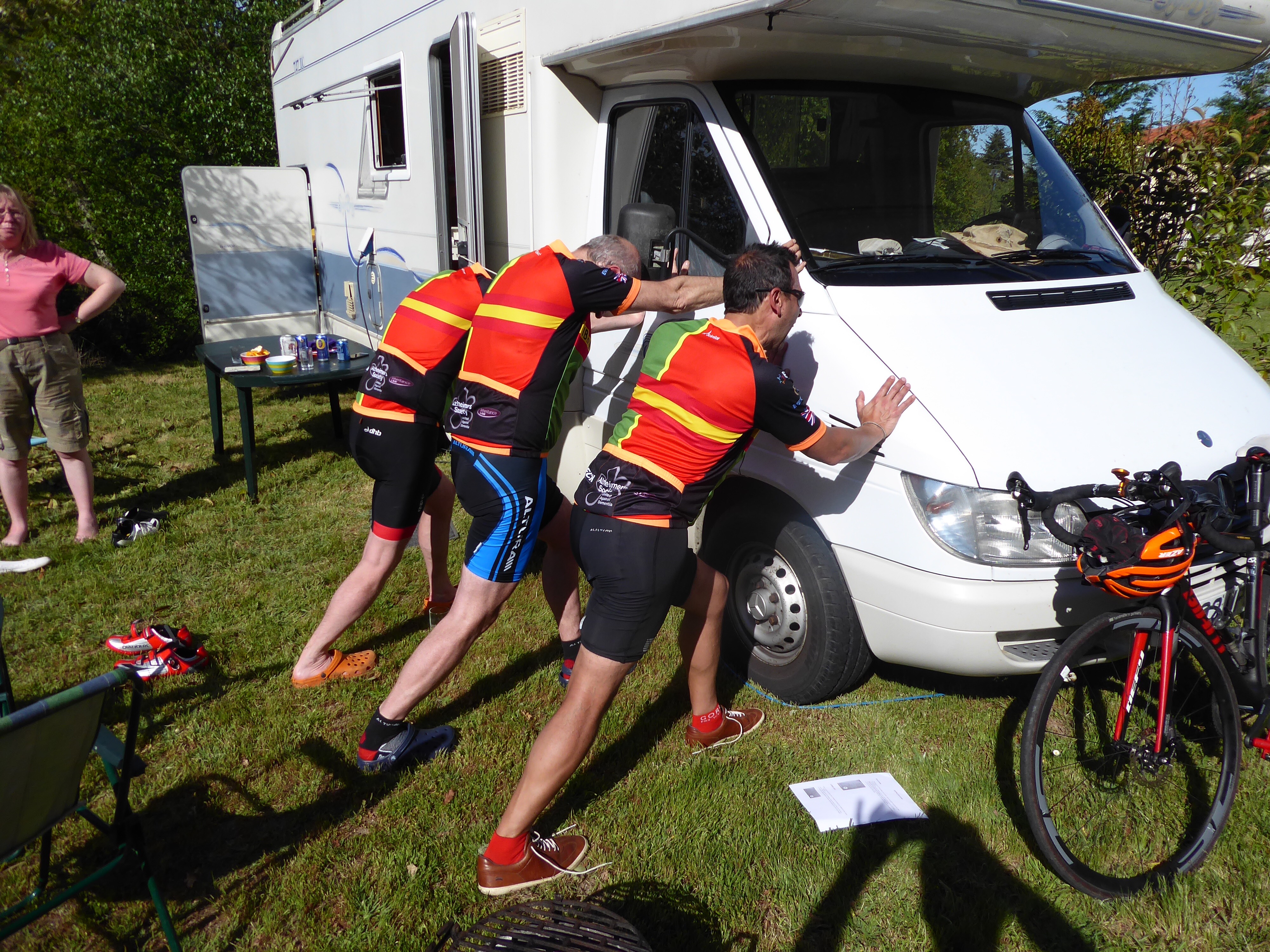 This image has an empty alt attribute; its file name is img_1206-1.jpg