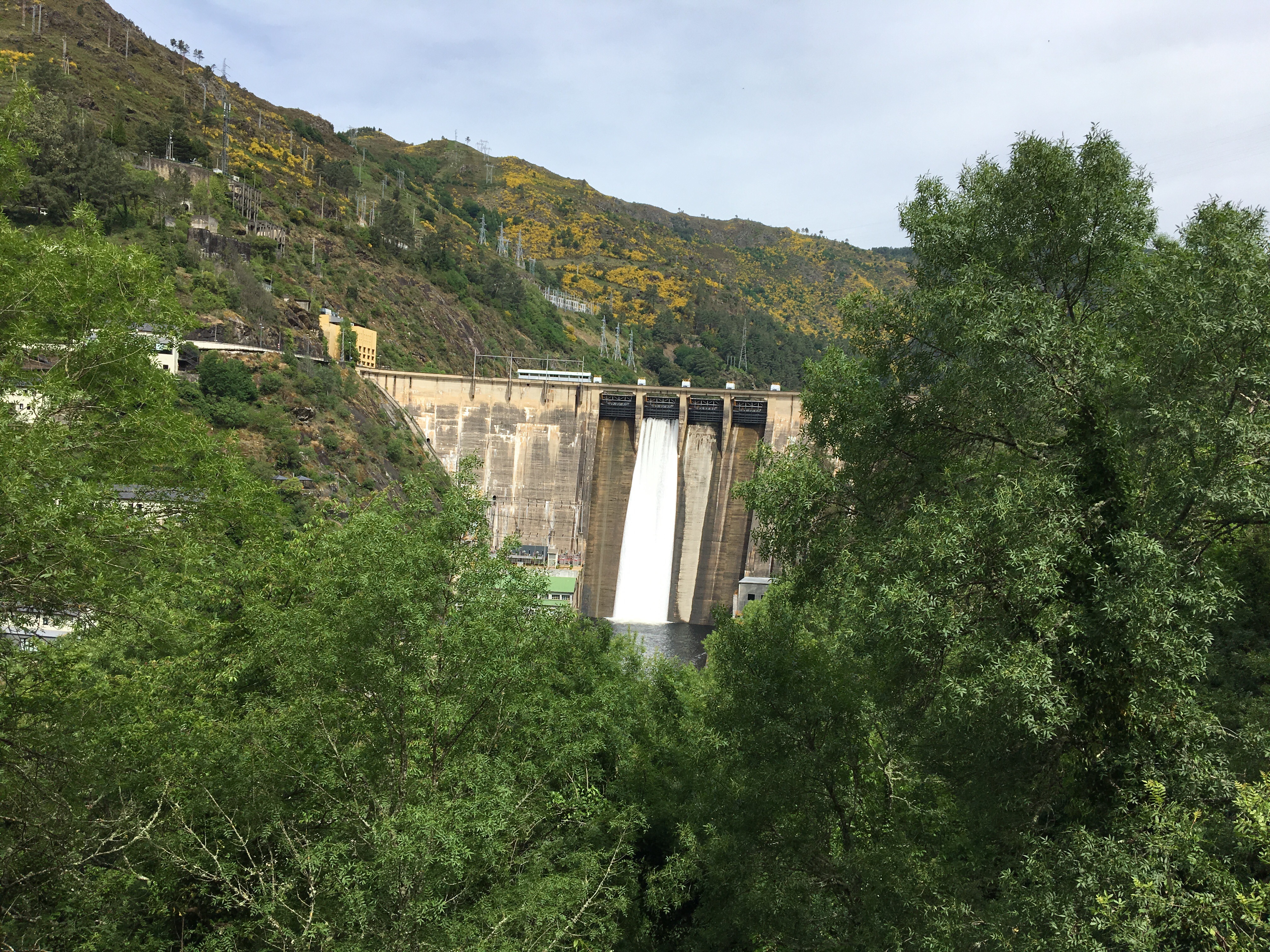 This image has an empty alt attribute; its file name is img_1276-2.jpg